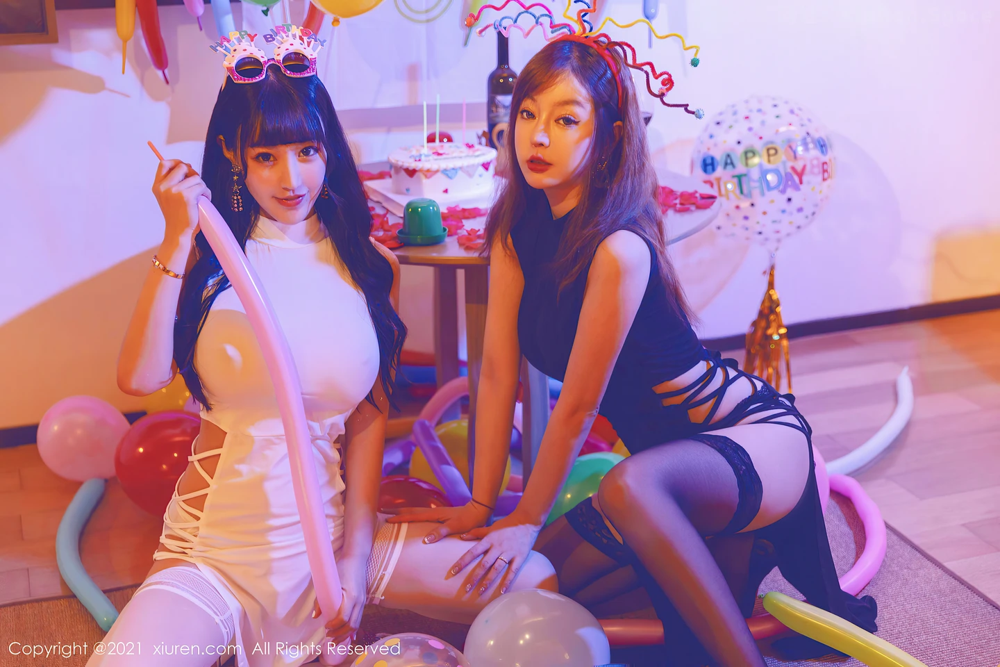 图片[3]-[Xiuren秀人网] 2021.09.30 VOL.4025 朱可儿Flower、王雨纯 模特合集紧身开叉连衣裙加丝袜美腿性感私房写真集-秀人网官方网站